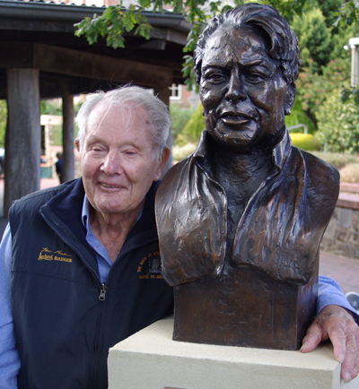 Tom Kruse Birwood Bust